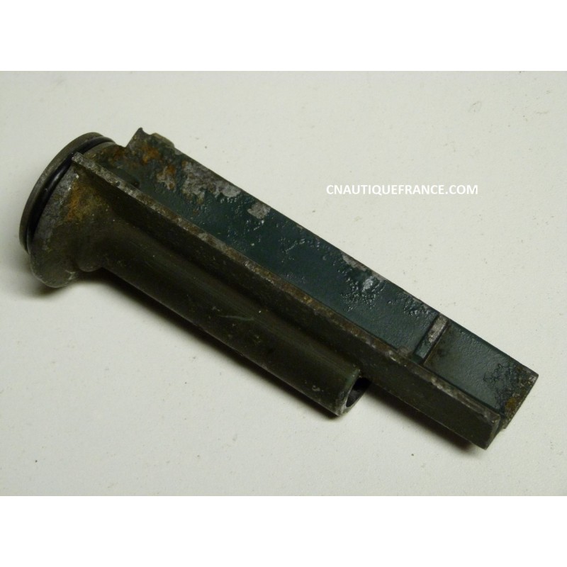 FLASQUE DE JOINT SPI 4 - 5 CV 2T YAMAHA MARINER 6E0 6E3