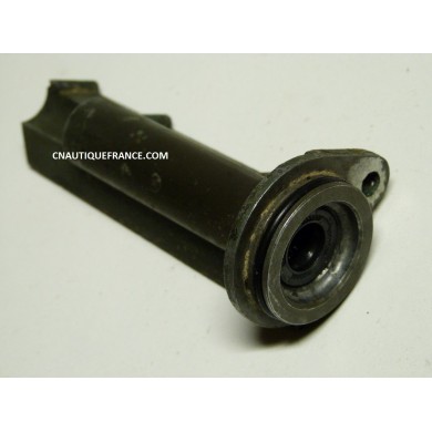 FLASQUE DE JOINT SPI 4 - 5 CV 2T YAMAHA MARINER 6E0 6E3