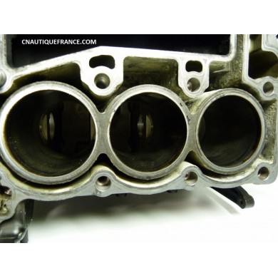 CYLINDER BLOCK 25 - 30 HP 4S SUZUKI 89J