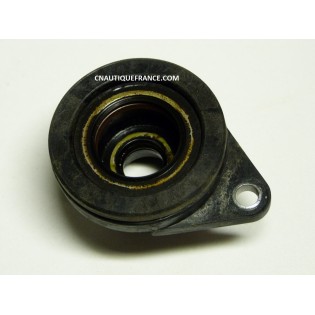 OIL SEAL HOUSING 9.9 - 15 HP 2S YAMAHA 63V