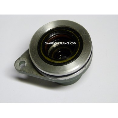 OIL SEAL HOUSING 9.9 - 15 HP 2S YAMAHA 63V