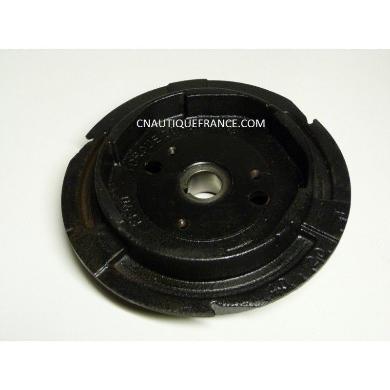 FLYWHEEL 25 - 30 HP 4S SUZUKI EVINRUDE FF90