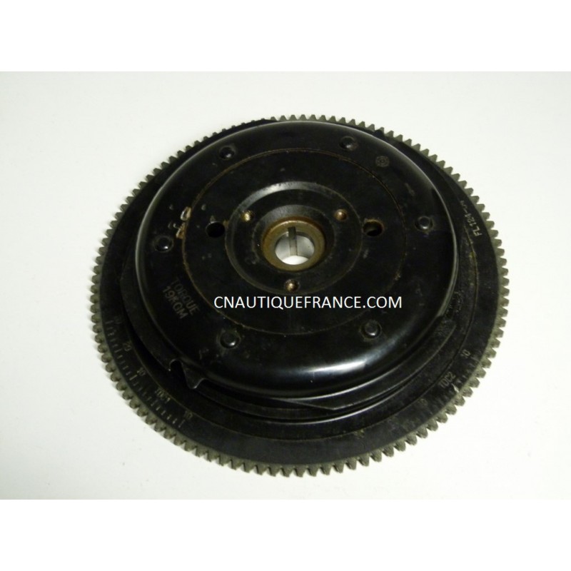 VOLANO MAGNETICO 115 - 130 CV 2T YAMAHA FL124-04