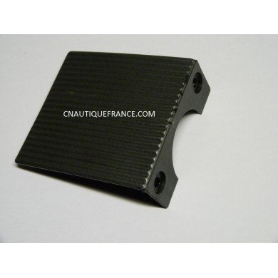 COUVERCLE DE SILENT BLOC MARINER 67077T6