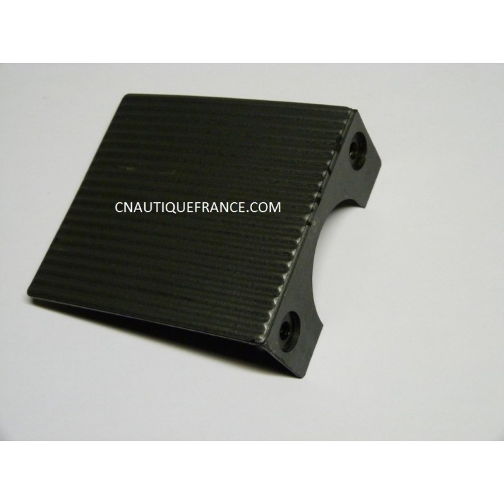 COUVERCLE DE SILENT BLOC MARINER 67077T6