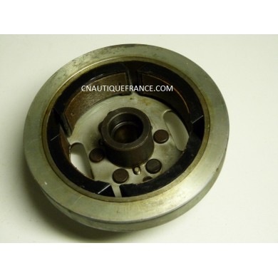 VOLANT SUZUKI 9.9 - 15 CV 2T SUZUKI F3T400