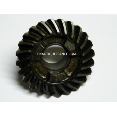 PINION GEAR 25 - 30 HP 2S YAMAHA 689