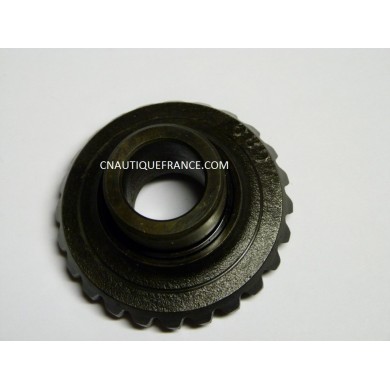 PINION GEAR 25 - 30 HP 2S YAMAHA 689