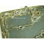 COUVERCLE PLAQUE ECHAPPEMENT 40 CV YAMAHA 676  02