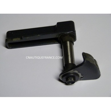 CLAMP LEVER 75 - 115 HP 2S YAMAHA 688 42815