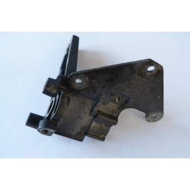 ÉTRIER 9.9 CV 4T  YAMAHA 6G8-42738-00-94