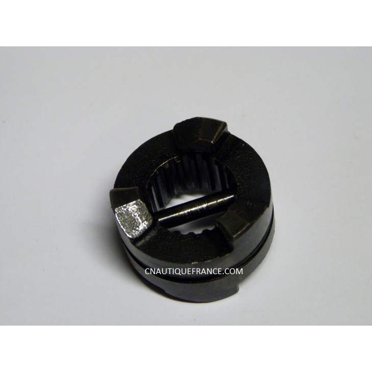CLUTCH DOG 25 - 30 HP 2S SUZUKI DT25 DT30