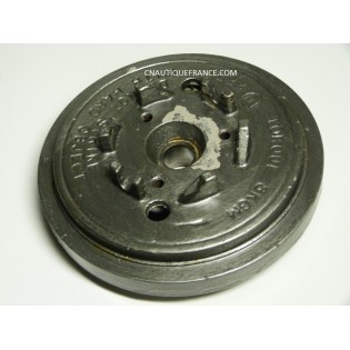 FLYWHEEL 15 HP 2S SUZUKI DT15C