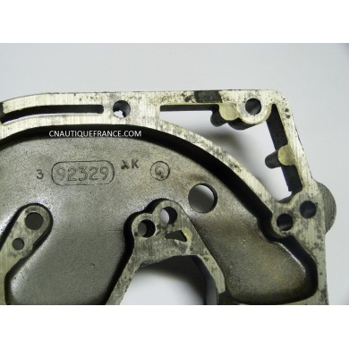 PLAQUE ECHAPPEMENT 18 - 25 CV MERCURY MARINER 92329