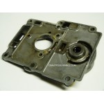 HOUSING UNDER OIL SEAL 15 HP 2S SUZUKI