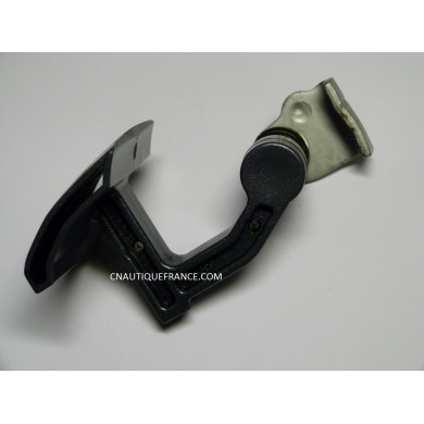 HOOD CLAMP LEVER 150 HP 4S YAMAHA F150