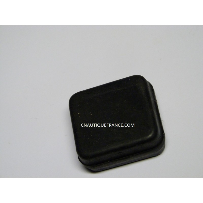 RUBBER MOUNT 9.9 - 15 HP HONDA