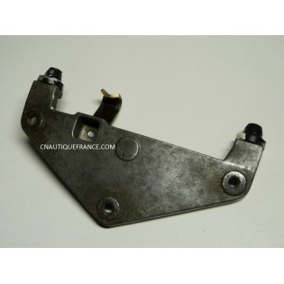 FIXATION CAPOT 75 - 90 CV 2T YAMAHA