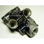 CARTER BLOC CYLINDRE TRIM 60 - 300 CV JOHNSON 