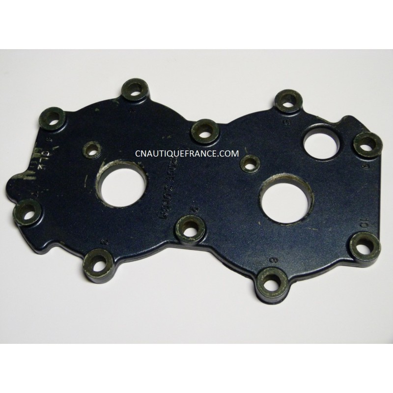 COUVERCLE CULASSE 20 - 25 CV 2T YAMAHA 6L2