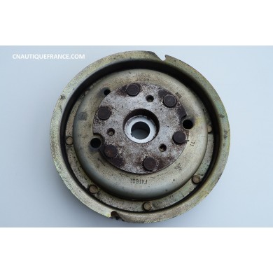 FLYWHEEL 40 - 50 HP 2S TOHATSU F4T601