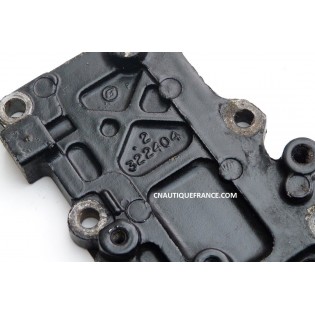 PLAQUE D' ECHAPPEMENT 9.9CV 2T 2CYL  JOHNSON EVINRUDE OMC 322404