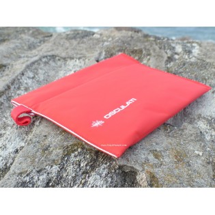 SACOCHE PORTE DOCUMENT FLOTTANTE 20 X 25 CM