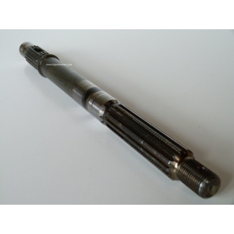 48 - 55 HP - PROPELLER SHAFT YAMAHA 697-45611-00-00