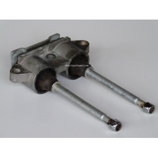 SILENT BLOC 30 - 40 CV 4T YAMAHA F30 F40 67C-44514-10-4D