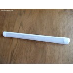 ECLAIRAGE FLUORESCENT A LED ETANCHE A POSER