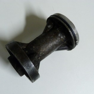 BEARING HOUSING JOHNSON EVINRUDE 316541 - 0316541