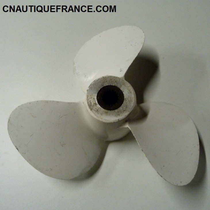 HELICE SMC 556 - 17 CANNELURES - 3 PALES