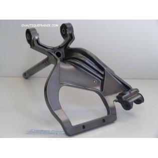 9.9 - 18 CV SUPPORT DE DIRECTION TOHATSU NISSAN 350A