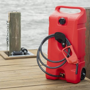 Simplify your boat's refueling with this 53L wheeled fuel tank!
