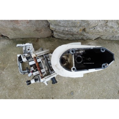 9.9 - 15 HP 4S MIDSECTION JOHNSON 93E 94J