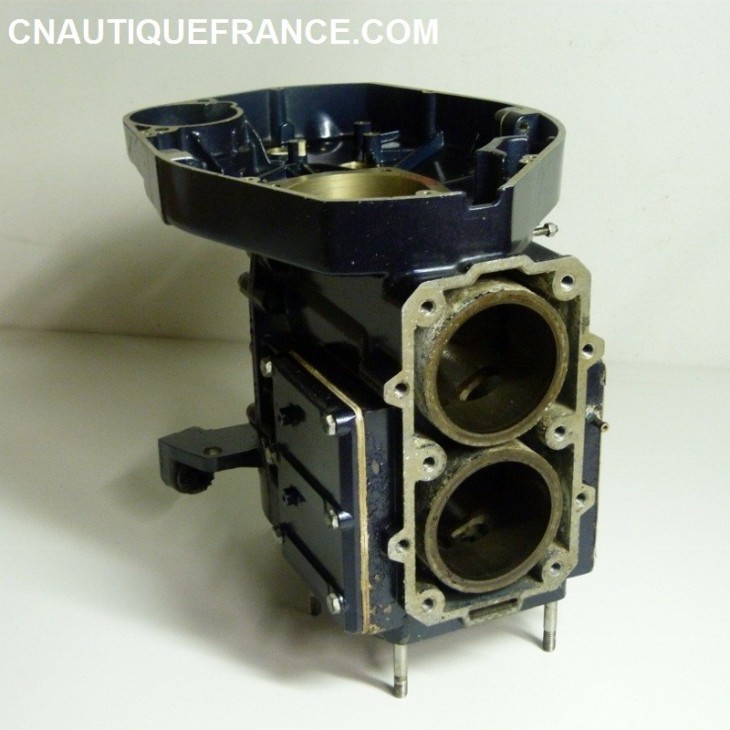 CARTER BLOC MOTEUR 30CV 2T SELVA  - 505 ANTIBES