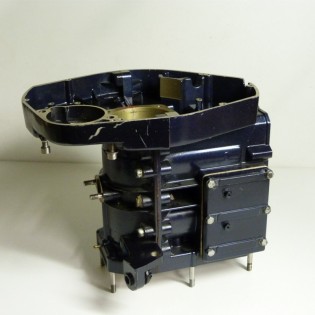 CARTER BLOC MOTEUR 30CV 2T SELVA  - 505 ANTIBES