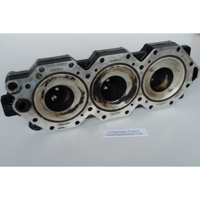 75 - 90 HP CYLINDER HEAD EVINRUDE E-TEC