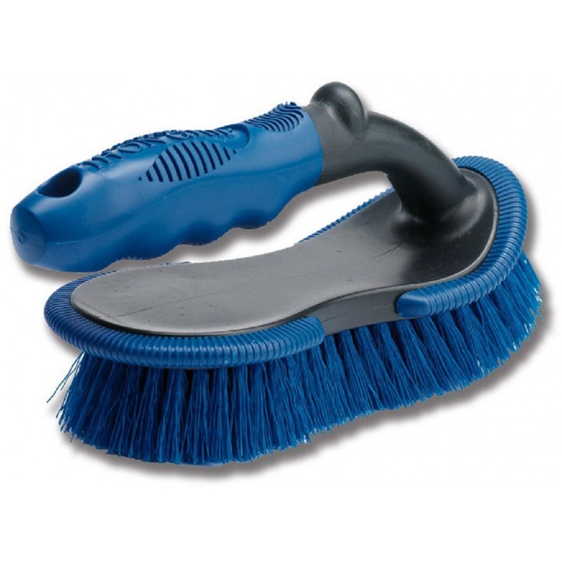 HAND BRUSH DESIGNED FOR INTENSIVE CLEANING